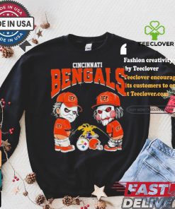 Cincinnati Bengals NFL Halloween Peeing Funny Shirt
