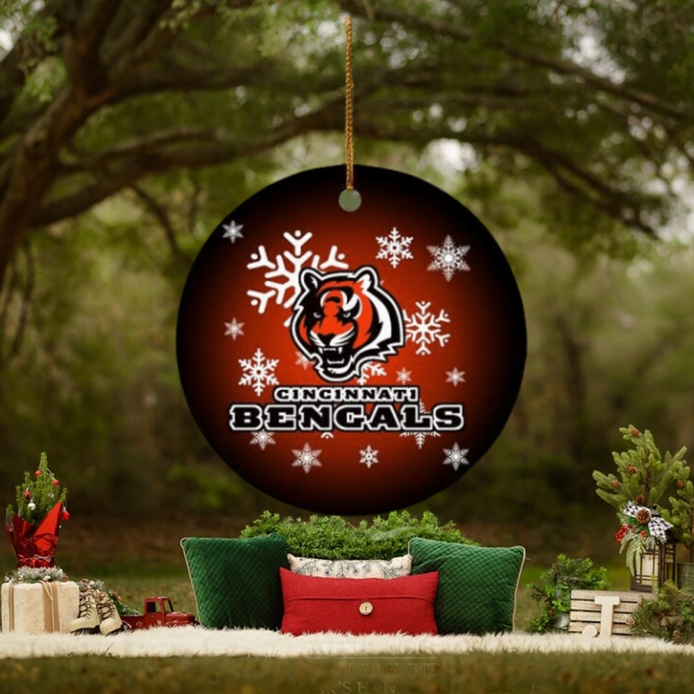 Cincinnati Bengals NFL Xmas Gifts For Fan Christmas Decorations Ornament Cincinnati Bengals NFL Xmas Gifts For Fan Christmas Decorations Ornament