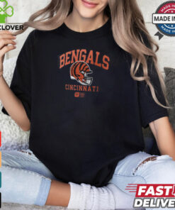 Cincinnati Bengals Nike Anthracite Helmet Essential T Shirt 2 Cincinnati Bengals Nike Anthracite Helmet Essential T Shirt