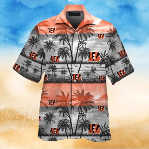 Cincinnati Bengals Short Sleeve Button Up Tropical Hawaiian Shirt VER012