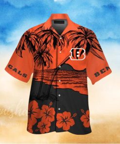 Cincinnati Bengals Short Sleeve Button Up Tropical Hawaiian Shirt VER020