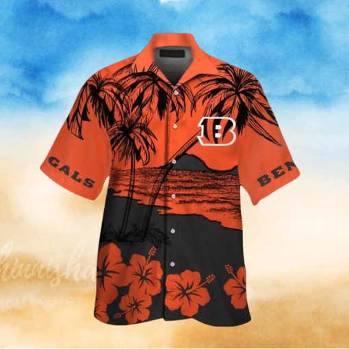 Cincinnati Bengals Short Sleeve Button Up Tropical Hawaiian Shirt VER020