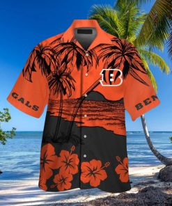 Cincinnati Bengals Short Sleeve Button Up Tropical Hawaiian Shirt VER020