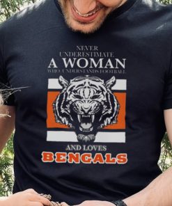 Cincinnati Bengals never underestimate a woman who understands football and loves Cincinnati Bengals signatures 2023 shirt