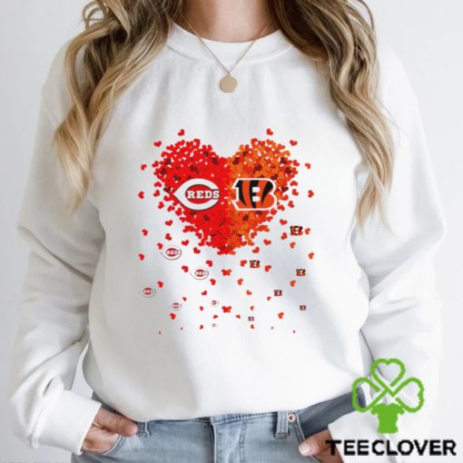 Cincinnati Reds Cincinnati Bengals logo hearts sport gift hoodie, sweater, longsleeve, shirt v-neck, t-shirt