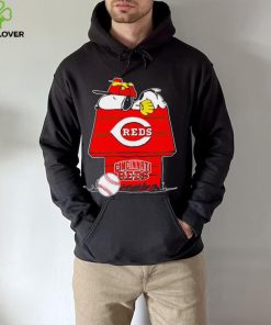 Cincinnati Reds Snoopy And Woodstock The Peanuts Baseball hoodie, sweater, longsleeve, shirt v-neck, t-shirt