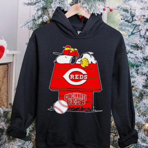 Cincinnati Reds Snoopy And Woodstock The Peanuts Baseball hoodie, sweater, longsleeve, shirt v-neck, t-shirt