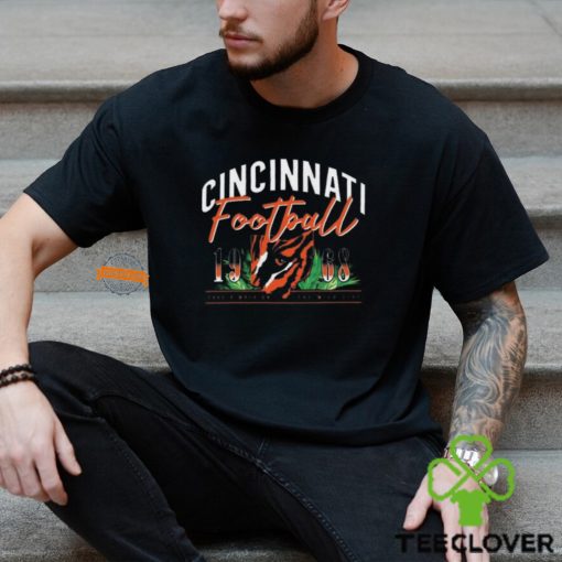 Cincinnati football 1968 take a walk on the wild hoodie, sweater, longsleeve, shirt v-neck, t-shirt