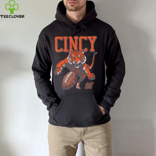 Cincinnnati Cincy football tiger attack ’68 shirt