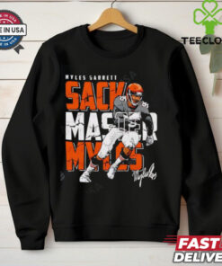 Cleveland Browns Myles Garrett Sack Master Myles running signature shirt 1 Cleveland Browns Myles Garrett Sack Master Myles running signature shirt