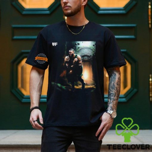 Congrats To Jaylen Brown Brought the 2024 NBA Championship Trophy To The Boston Celtics Unisex T Shirt