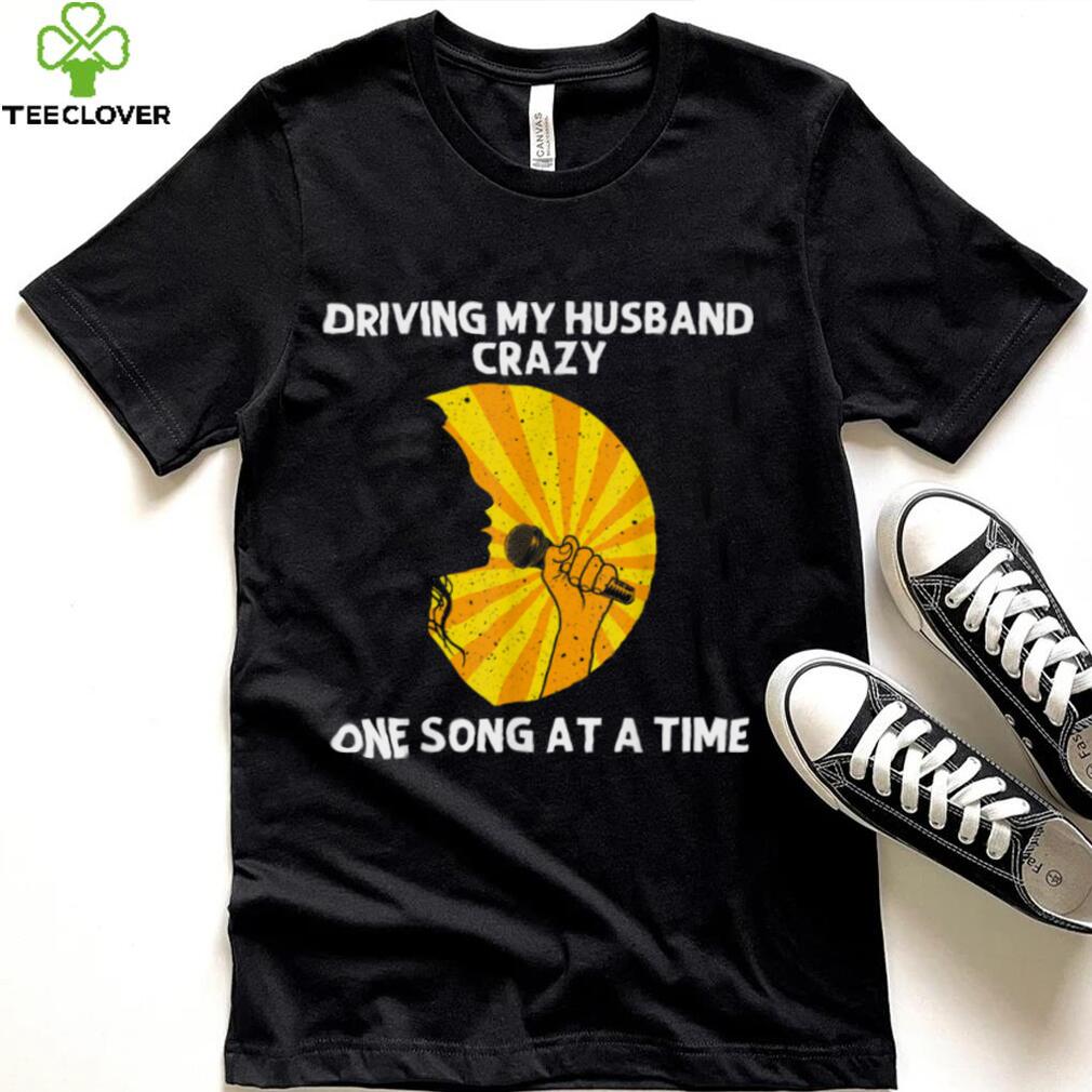Cool Karaoke For Women Mom Singer Microphone Karaoke Lovers T Shirt Cool Karaoke For Women Mom Singer Microphone Karaoke Lovers T Shirt