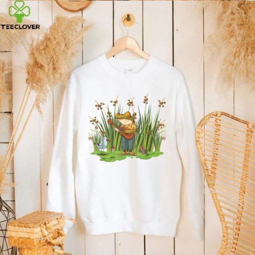 Cottagecore Frog Playing Guitar in Countrycore Aesthetic T Shirt