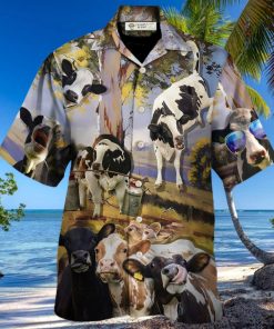 Cow Dancing In The Australian Landscape Funny Art Style Hawaiian Shirt – Trendy Aloha