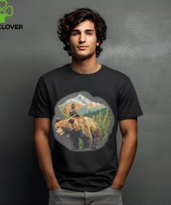 Cozy Grizzly Bear Inspired Tees shirt