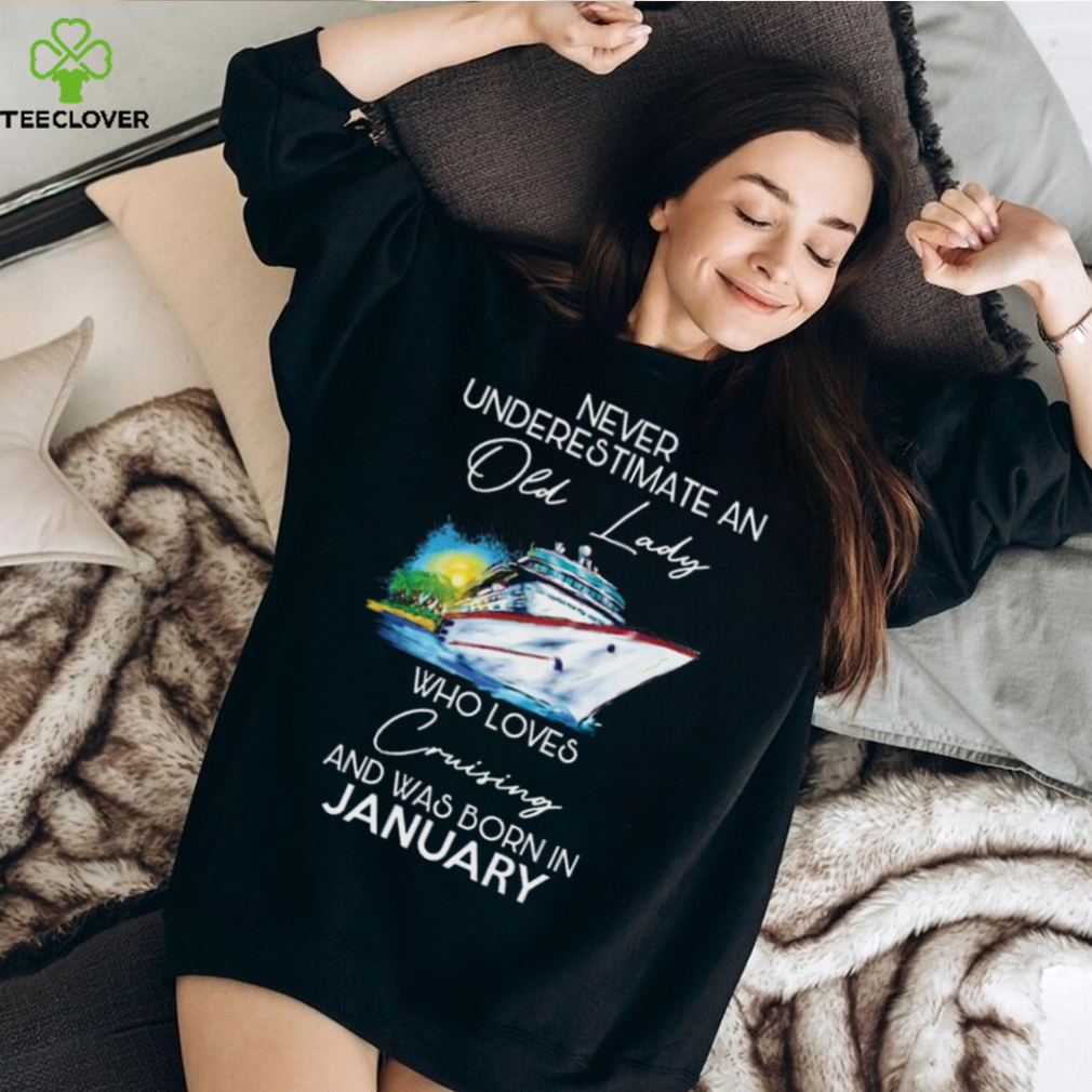 Cruising old lady Jan Tshirt Cruising old lady Jan Tshirt