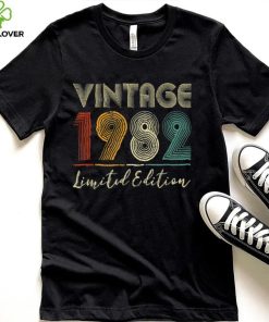 40 Year Old Gifts Vintage 1982 Limited Edition 40th Birthday T Shirt