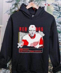 Daniel Sprong number 88 Detroit Red Wings ice hockey player pose paper gift hoodie, sweater, longsleeve, shirt v-neck, t-shirt