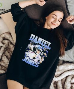 Daniel jones ny giants shirt