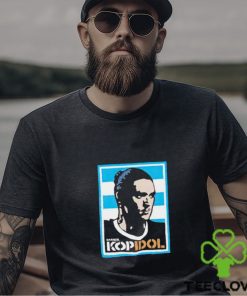 Darwin Nunez Kop idol shirt