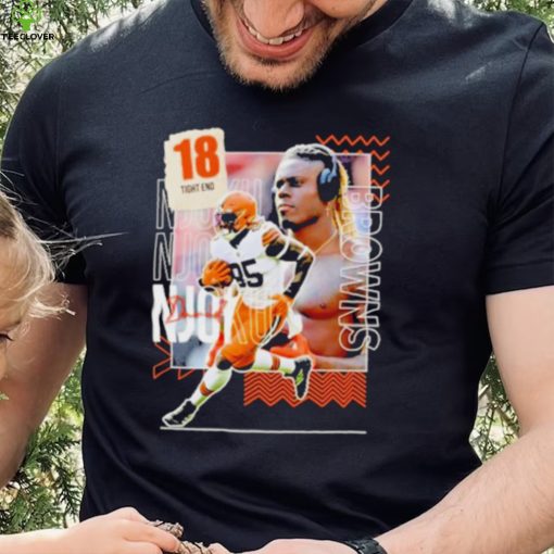 David Njoku 18 running back football player hoodie, sweater, longsleeve, shirt v-neck, t-shirt