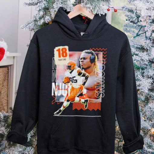 David Njoku 18 running back football player hoodie, sweater, longsleeve, shirt v-neck, t-shirt