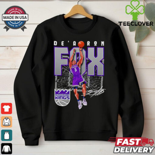 De’Aaron Fox Sacramento Kings Basketball shattered signature shirt