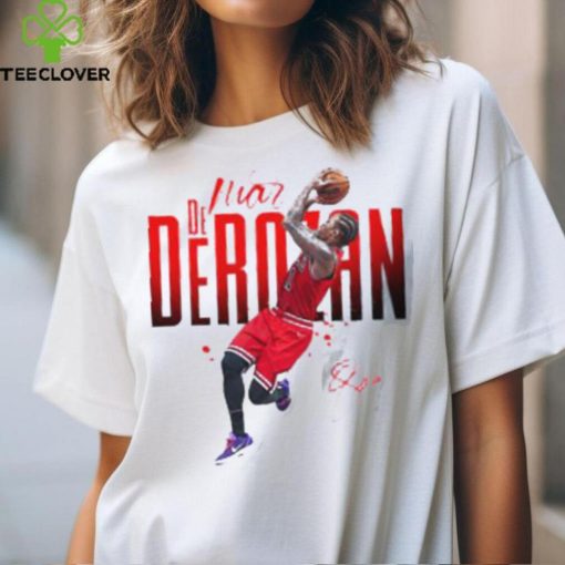 Demar Derozan Signature American professional basketball player for the Chicago Bulls T Shirt