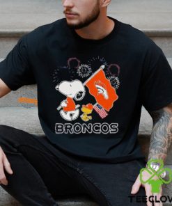 Denver Broncos Snoopy Woodstock America Flag Happy 4th Of July T Shirt