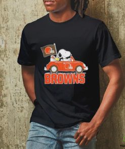 Design Cleveland browns Peanuts Snoopy car cartoon sports shirt