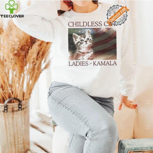Design Empowering Cat Ladies Kamala Harris 2024 Rally T Shirt for Childless Cat Moms Shirt