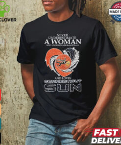 Design Never Underestimate A Woman Who Understands Basketball And Love Connecticut Sun Diamonds Shirt