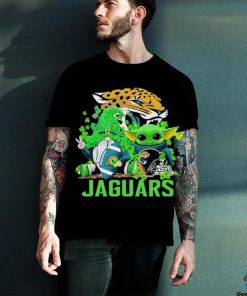 Design jacksonville Jaguars Baby Yoda Happy St.Patrick’s Day Shamrock T Shirt