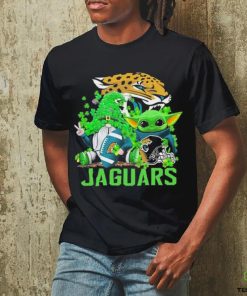 Design jacksonville Jaguars Baby Yoda Happy St.Patrick’s Day Shamrock T Shirt