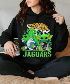 Design jacksonville Jaguars Baby Yoda Happy St.Patrick’s Day Shamrock T Shirt