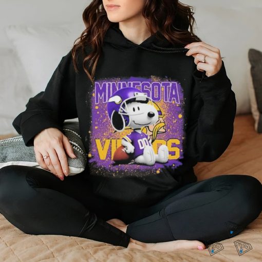 Design minnesota Vikings Mix Snoopy T Shirt