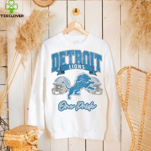 Detroit Lions Gameday Couture Passing Time Pullover Shirt