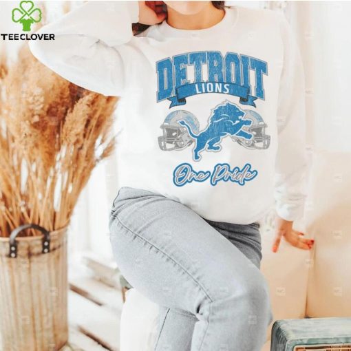 Detroit Lions Gameday Couture Passing Time Pullover Shirt