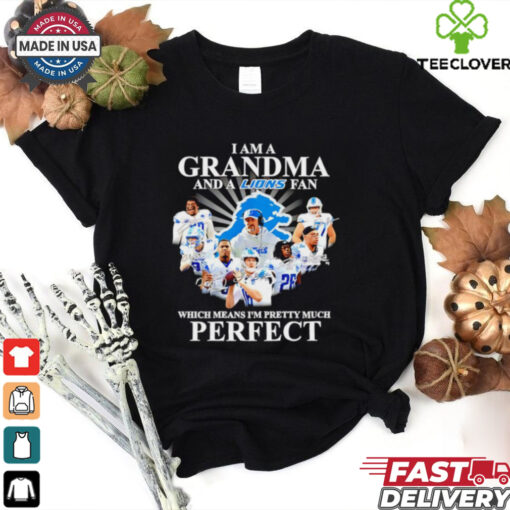 Detroit Lions I am a grandma and a Lions fan perfect shirt