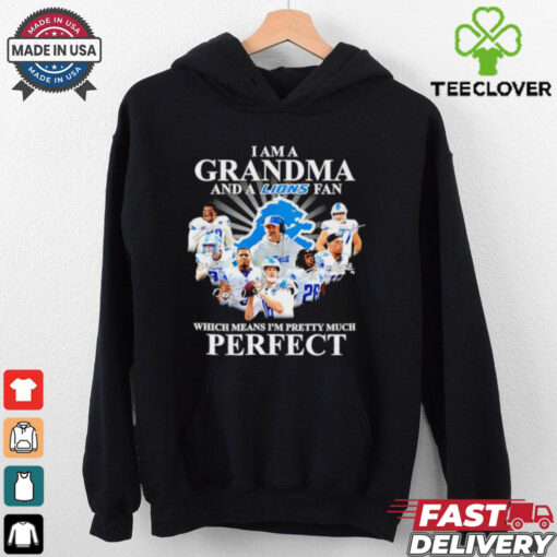 Detroit Lions I am a grandma and a Lions fan perfect shirt