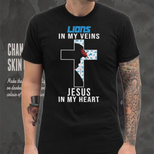 Detroit Lions NFL In My Veins Jesus In My Heart Cross 2024 T Shirt