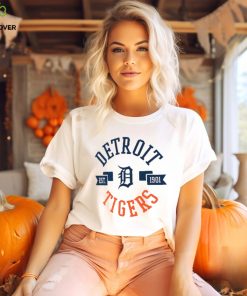 Detroit Tigers G III 4Her by Carl White City Graphic T Shirt - Limotees