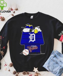 Detroit Tigers Snoopy And Woodstock The Peanuts Baseball hoodie, sweater, longsleeve, shirt v-neck, t-shirt