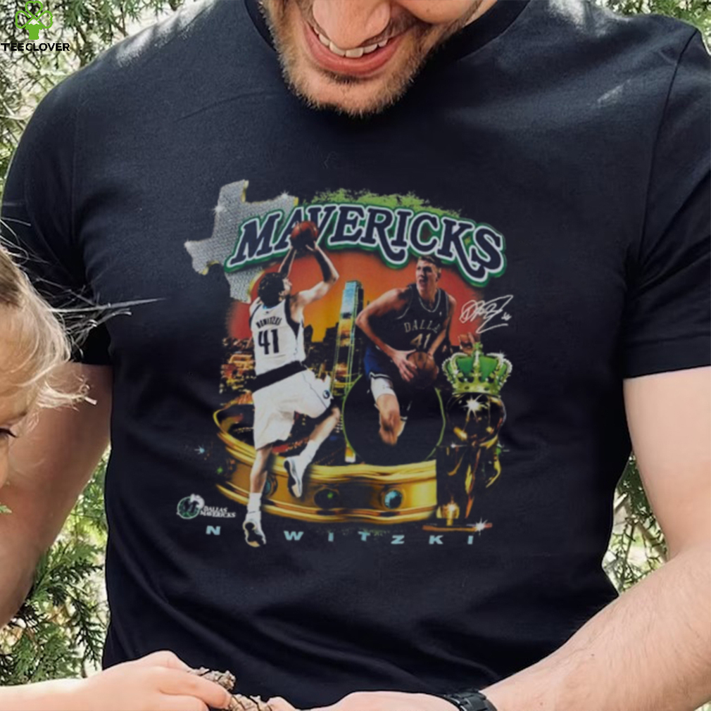 Dirk Nowitzki Dallas Mavericks Mitchell & Ness Crowned T Shirt Dirk Nowitzki Dallas Mavericks Mitchell & Ness Crowned T Shirt