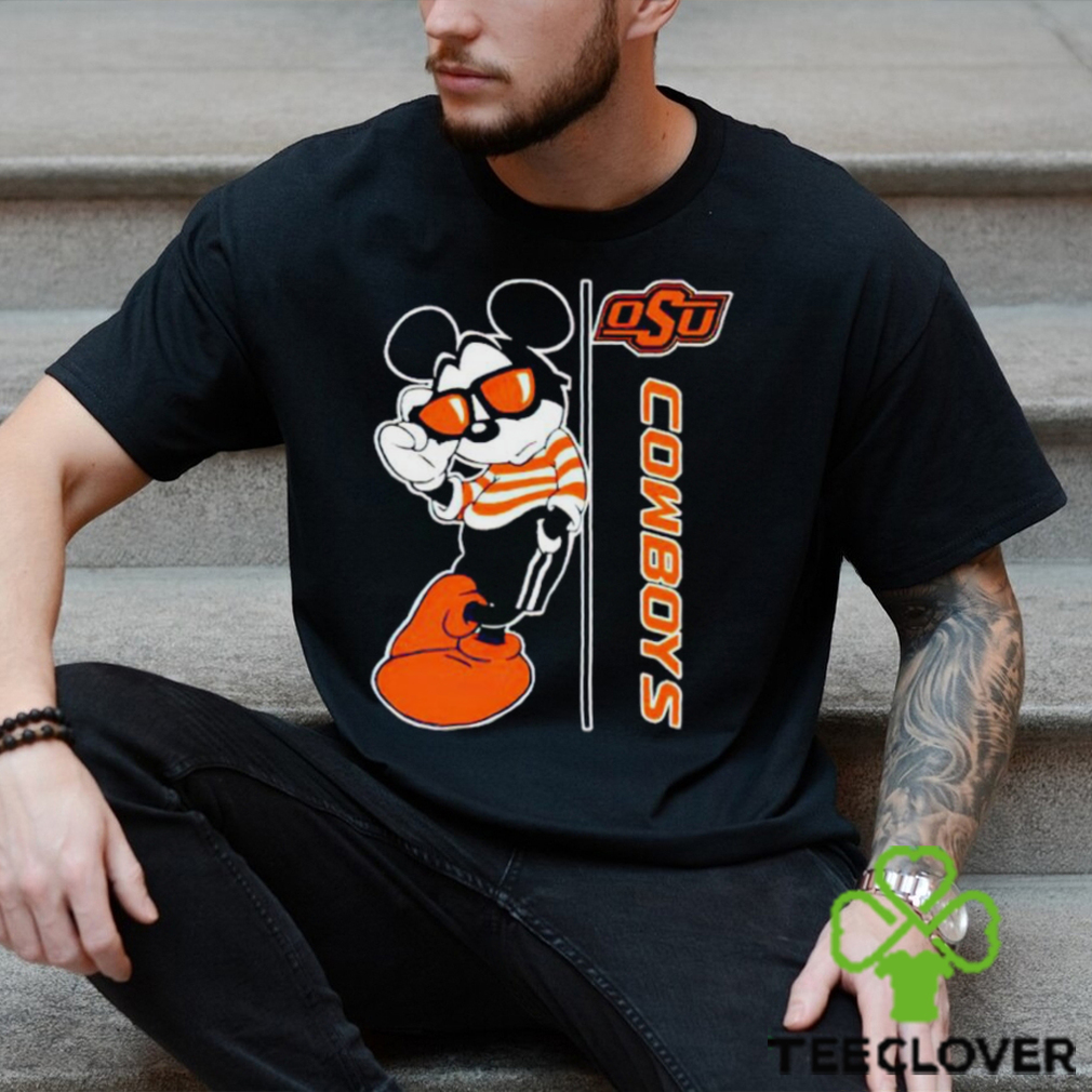 Disney Mickey Mouse Cowboys Football shirt Disney Mickey Mouse Cowboys Football shirt