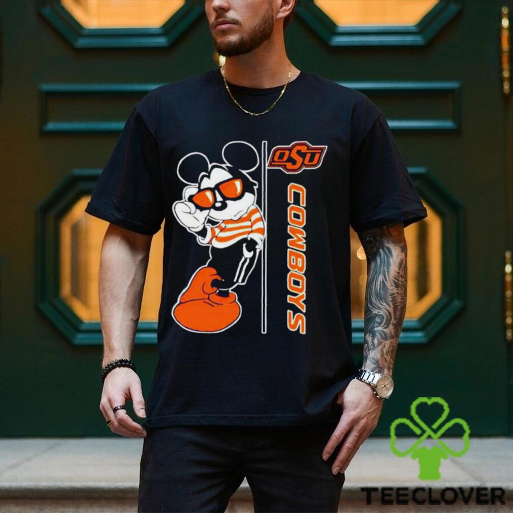 Disney Mickey Mouse Cowboys Football shirt Disney Mickey Mouse Cowboys Football shirt