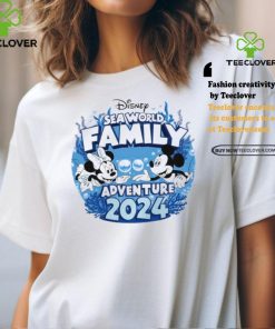 Disney Mickey sea world family adventure mouse couple shirt