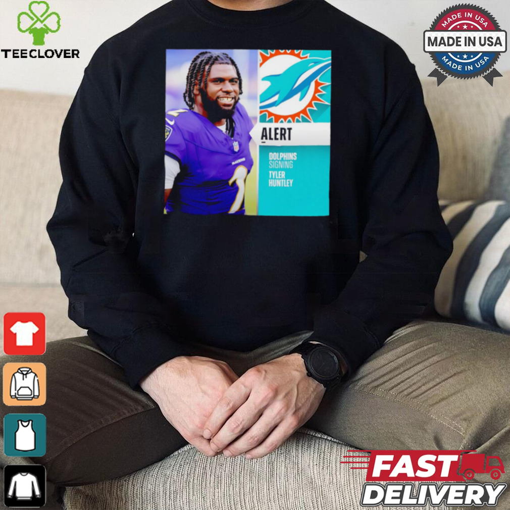 Dolphins signing Tyler Huntley shirt Dolphins signing Tyler Huntley shirt