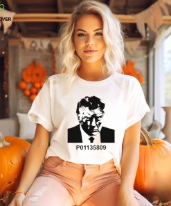 Donald Trump mugshot p01135809 shirt 2 Donald Trump mugshot p01135809 shirt