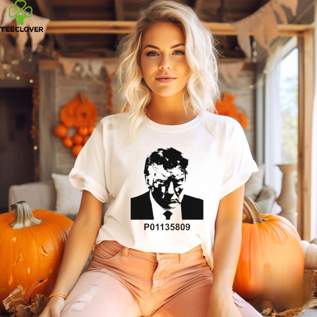 Donald Trump mugshot p01135809 shirt Donald Trump mugshot p01135809 shirt